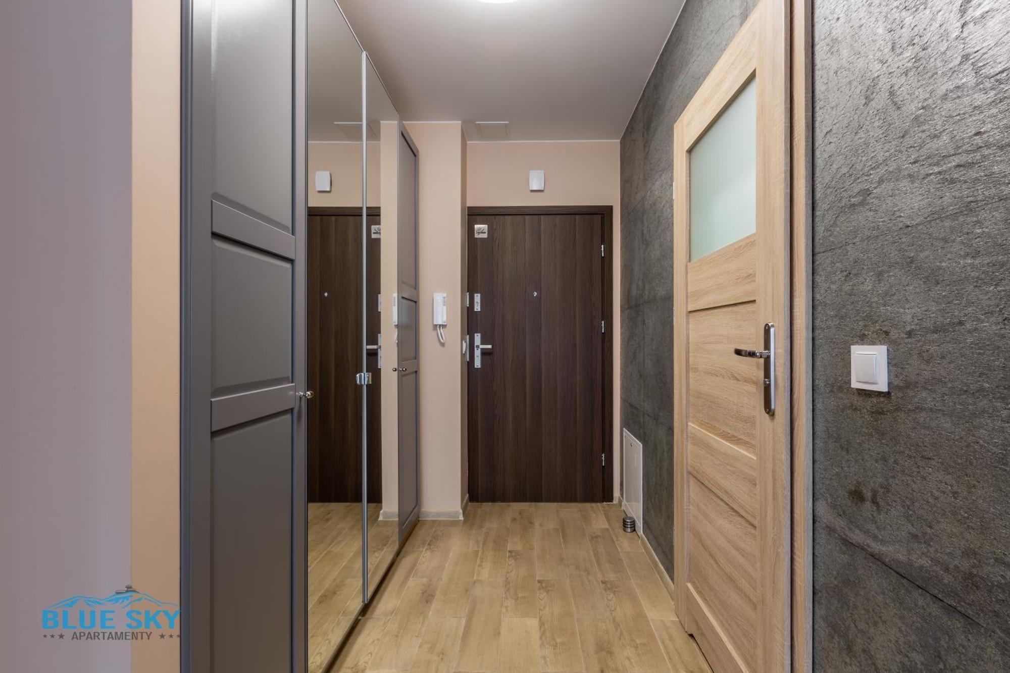 Apartamenty Bluesky - Karkonoska 13, Z Widokiem Na Gory, Blisko Szlakow I Wyciagow, W Zielonej Okolicy Karpacz Pokój zdjęcie