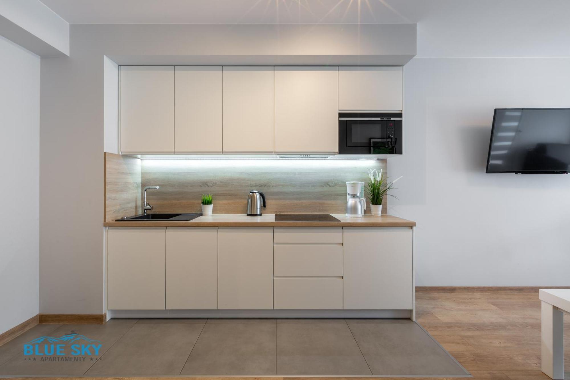 Apartamenty Bluesky - Karkonoska 13, Z Widokiem Na Gory, Blisko Szlakow I Wyciagow, W Zielonej Okolicy Karpacz Pokój zdjęcie